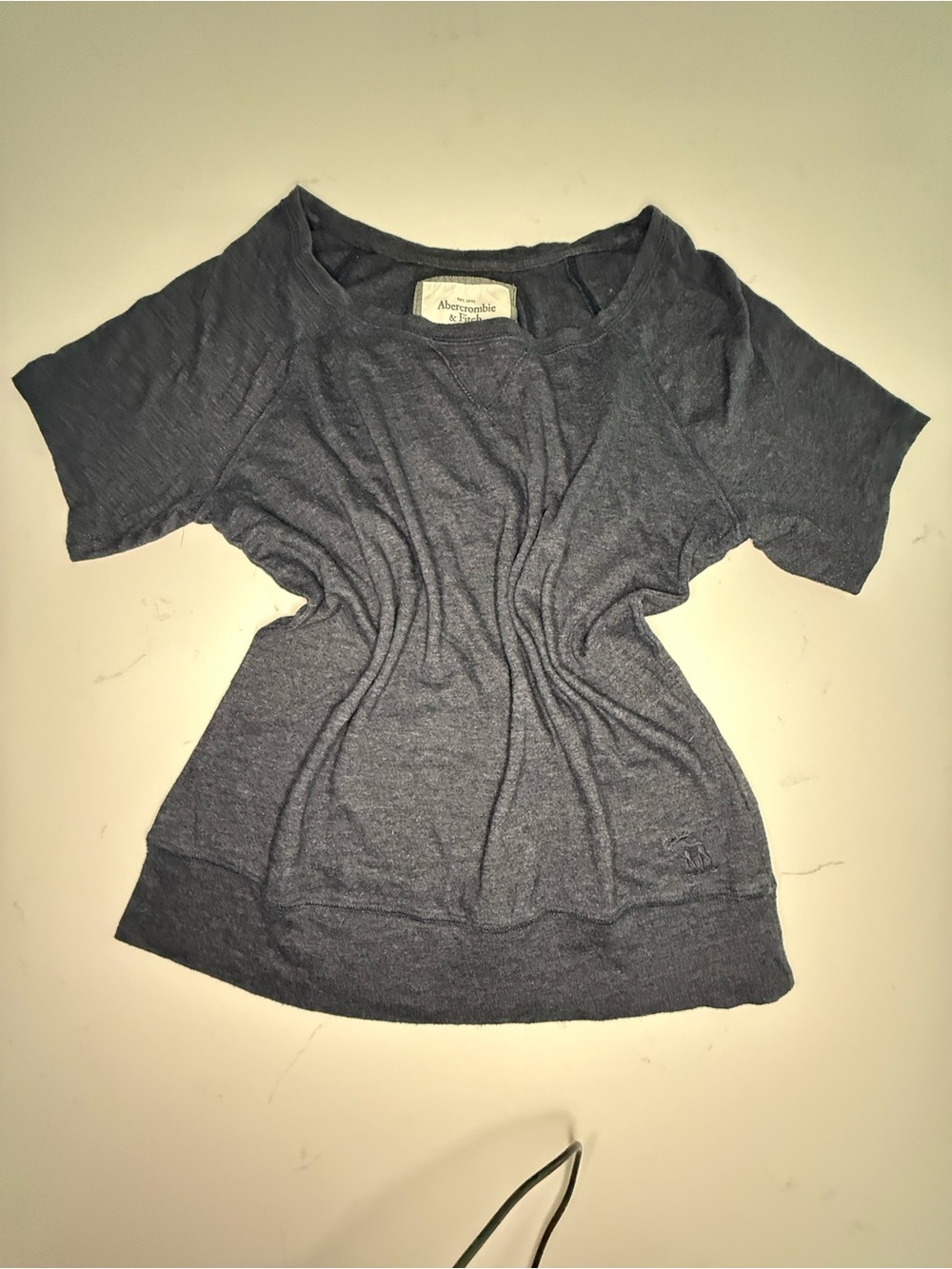 Y2K Abercrombie & Fitch Short Sleeve Scoop Neck Top - Charcoal Gray